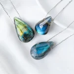 Ppxstar labradorite necklace healing stone necklace front view | people ​planet  x star